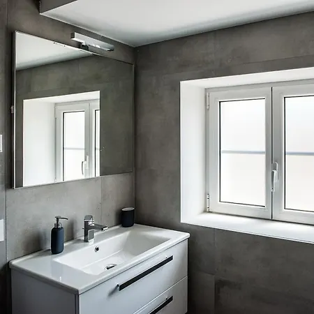 Apartment Domo - Goldoni Triest