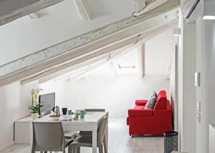 Joivy - Goldoni ترييستي